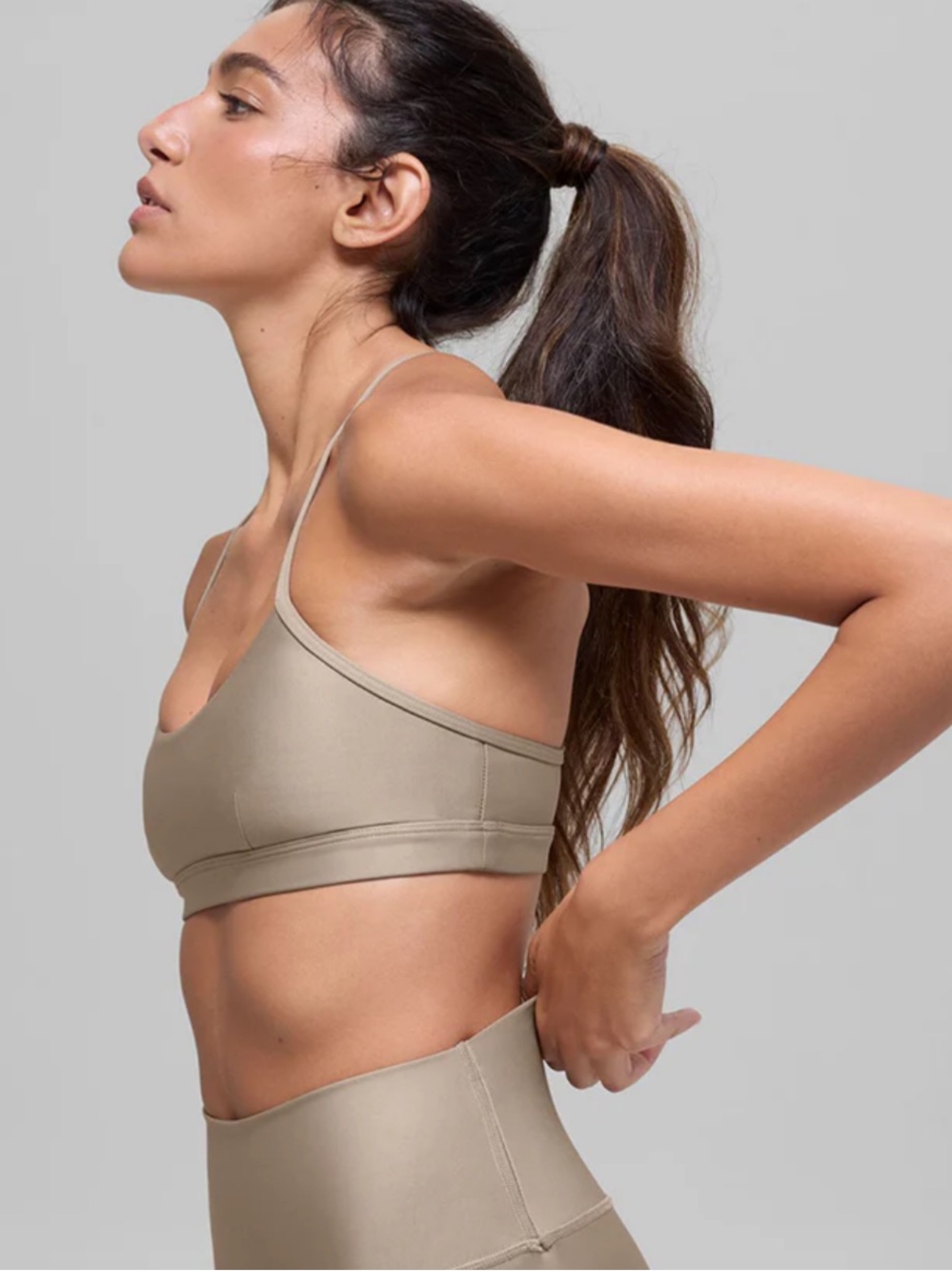 ALO Yoga airlift intrigue Women's of white Strappy Sports Bralette